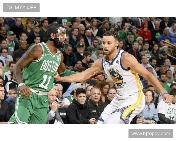 二十一世纪仅七人达成五百球